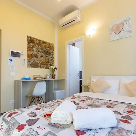 Vicolocorto Gæstehus La Spezia