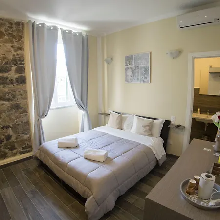 Vicolocorto 4* La Spezia