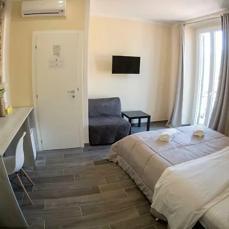 Vicolocorto 3* La Spezia